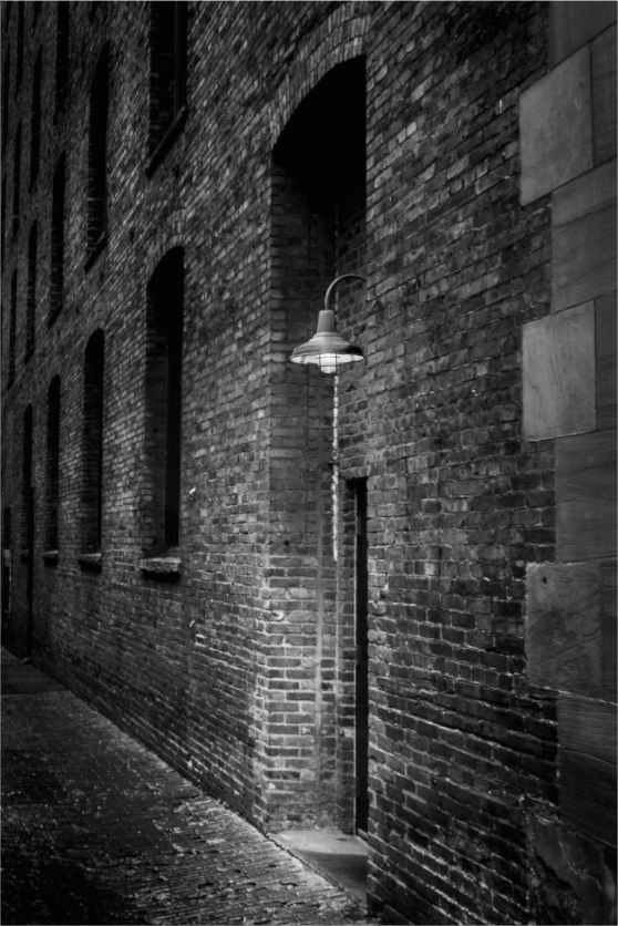 Main image Alleyway
